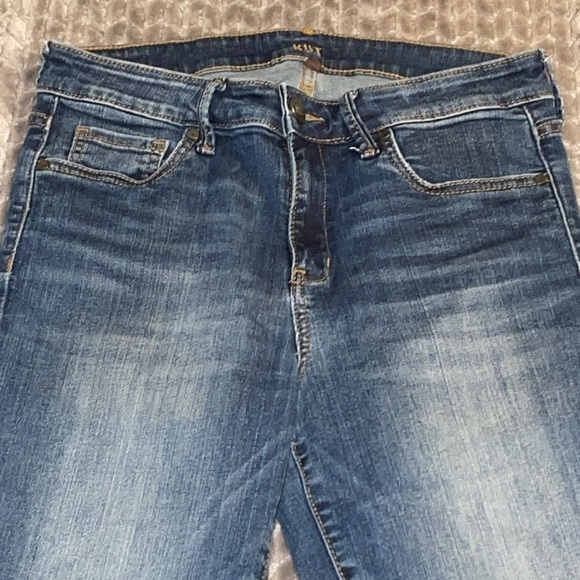 KUT from the Kloth High Rise Toothpick Skinny Women's Blue Jeans.  Size 8. - Picture 11 of 14